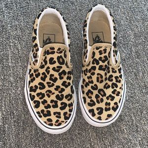 Girls vans size 4